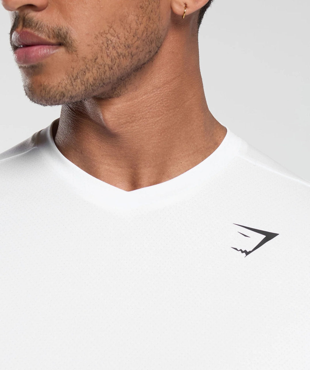 Gymshark > Arrival V-Neck T Shirt