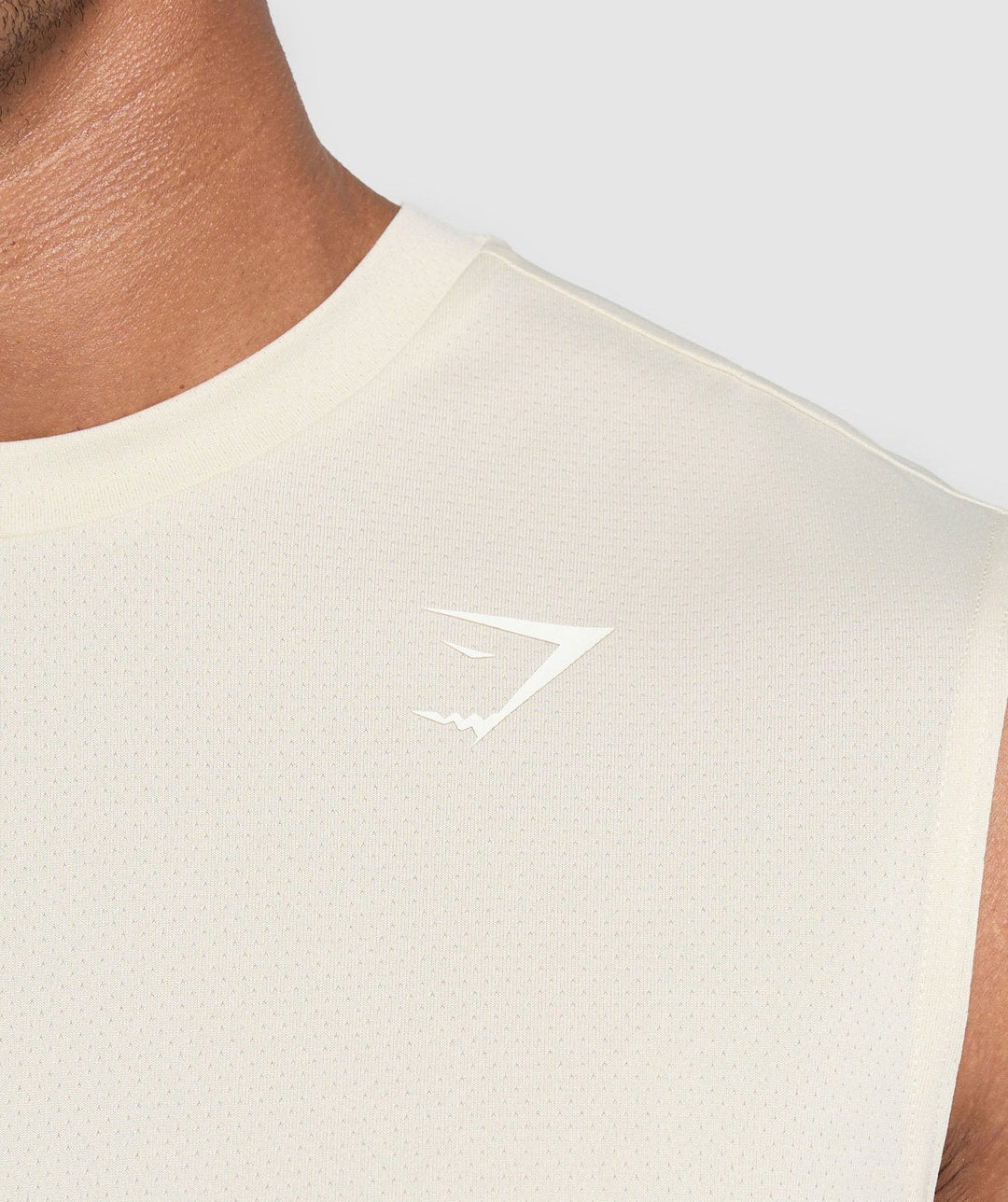 Gymshark > Script Graphic Cut Off Tank