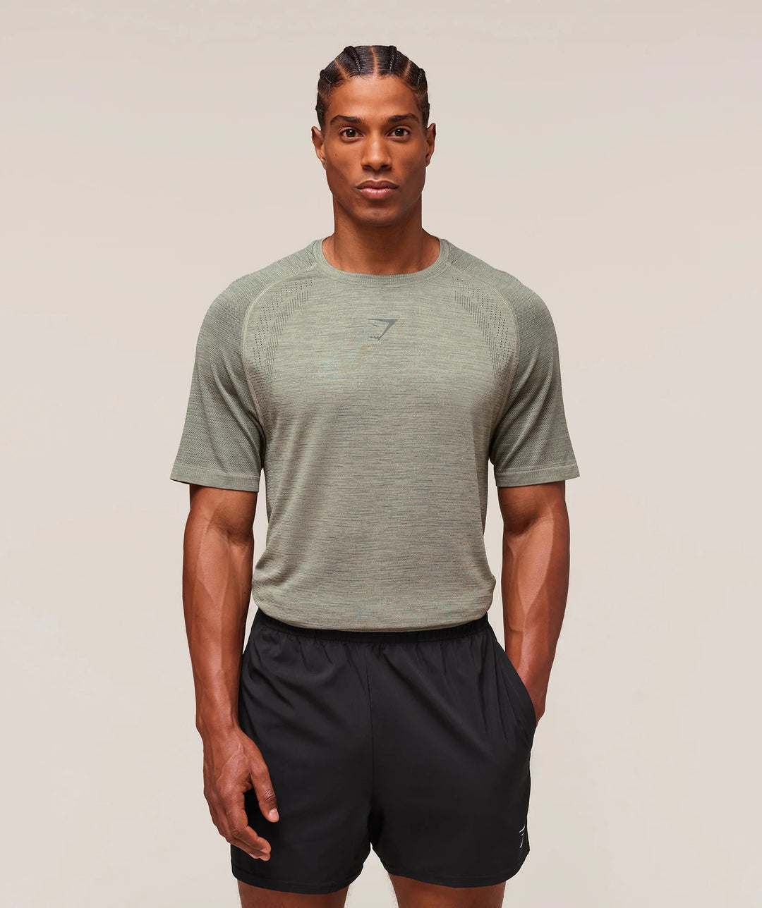 Gymshark > Versatile Seamless T-Shirt