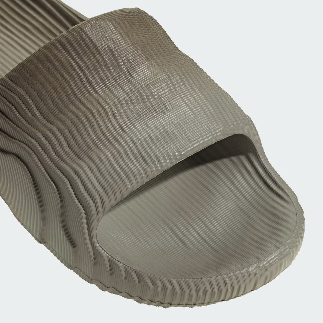Adidas > Adilette 22 Slides
