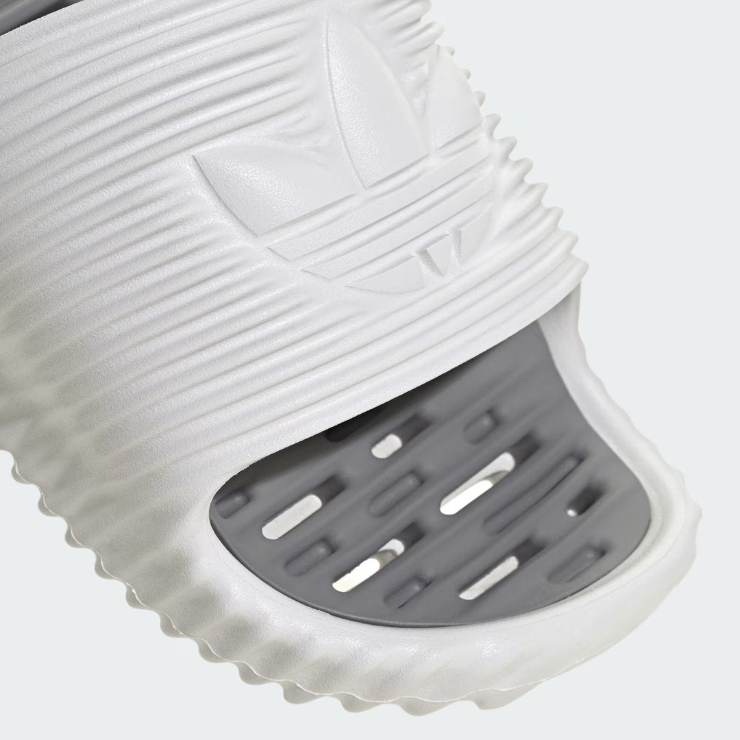 Adidas > Adilette 25 Slides