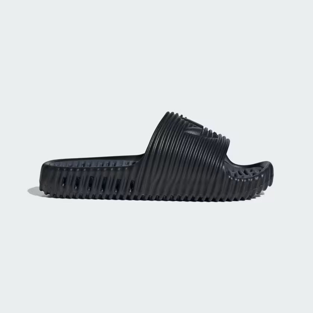 Adidas > Adilette 25 Slides