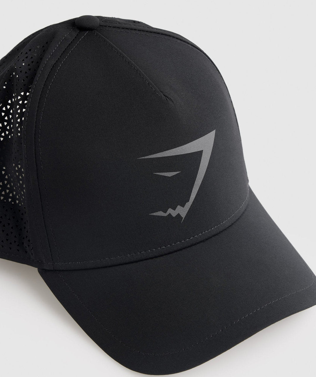 Gymshark > Mesh Trucker