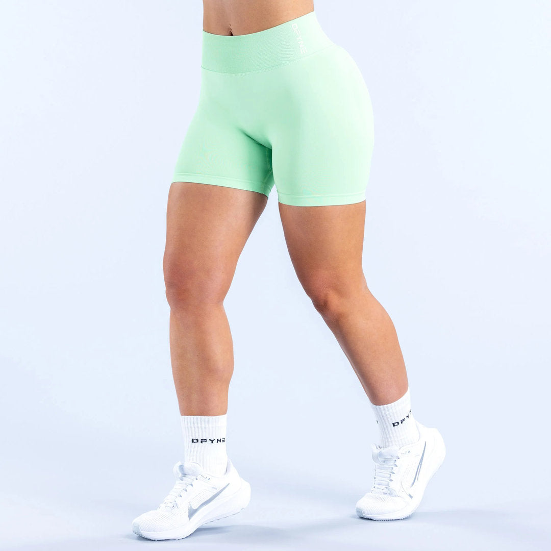 DFYNE > Dynamic Shorts 4.5"
