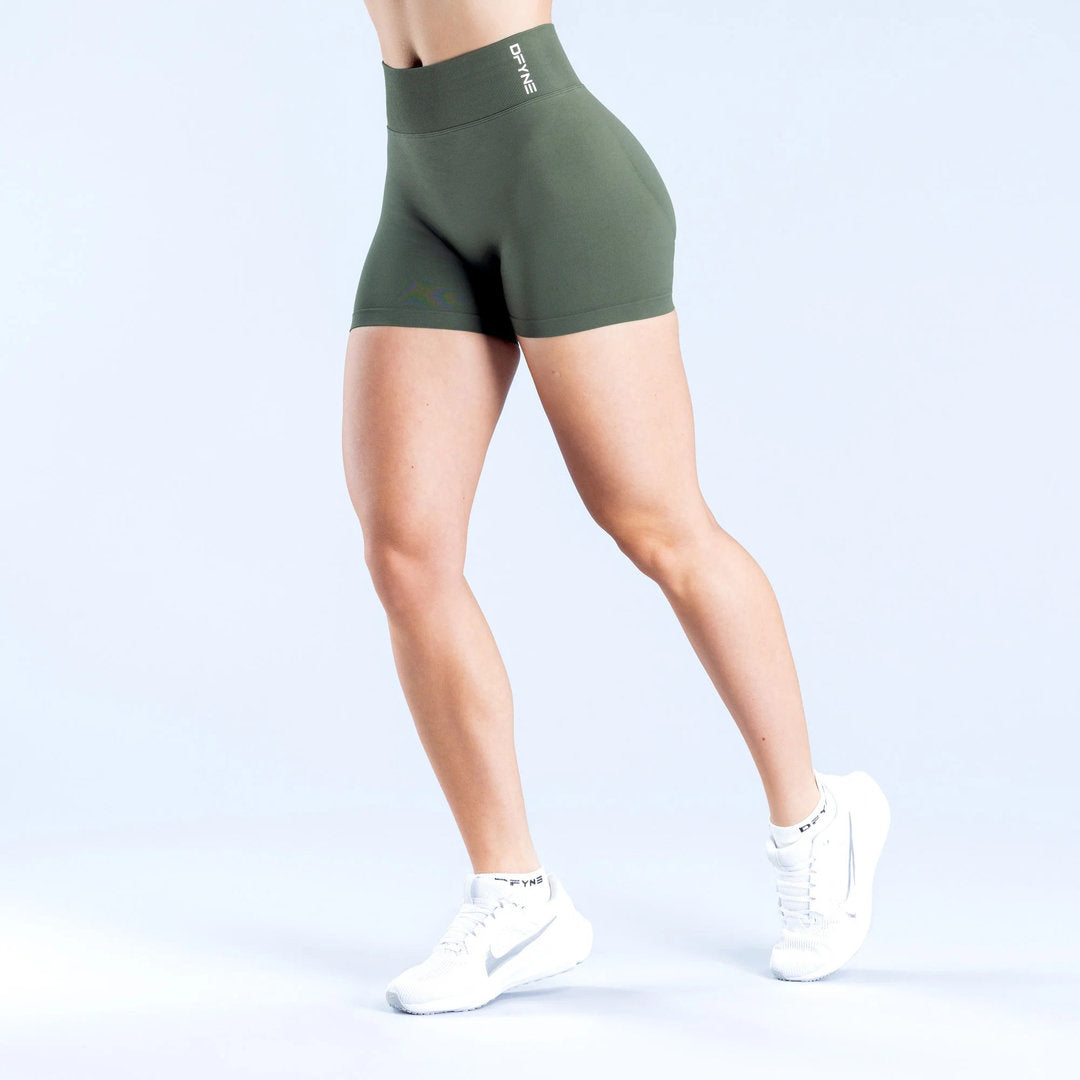 DFYNE > Dynamic Shorts 4.5"