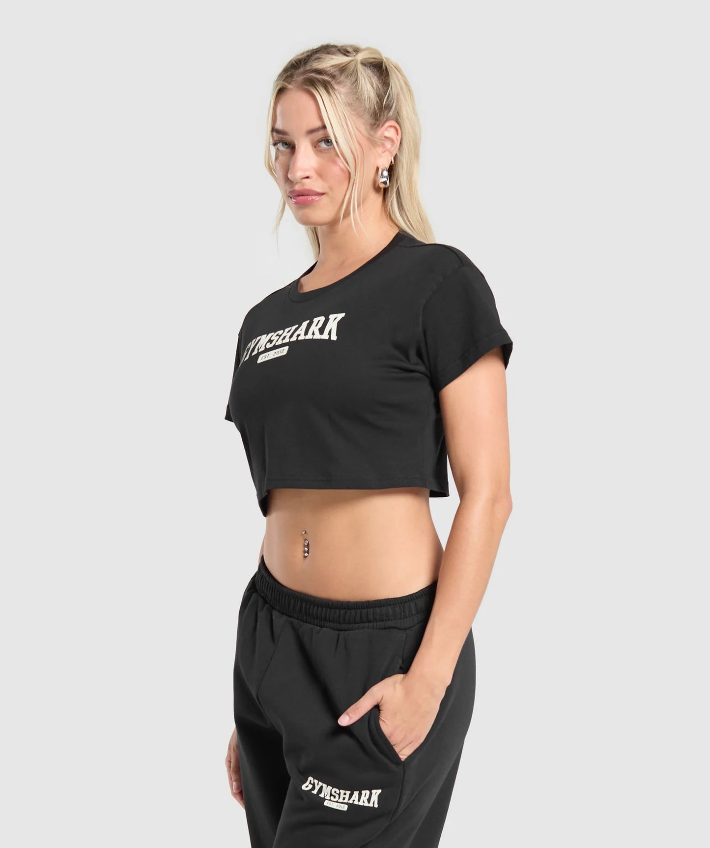 Gymshark > Collegiate Lifestyle Crop Top