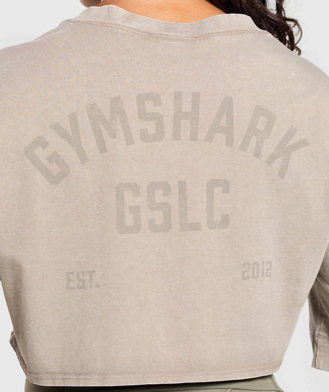 Gymshark > GSLC Washed Graphic Crop Top