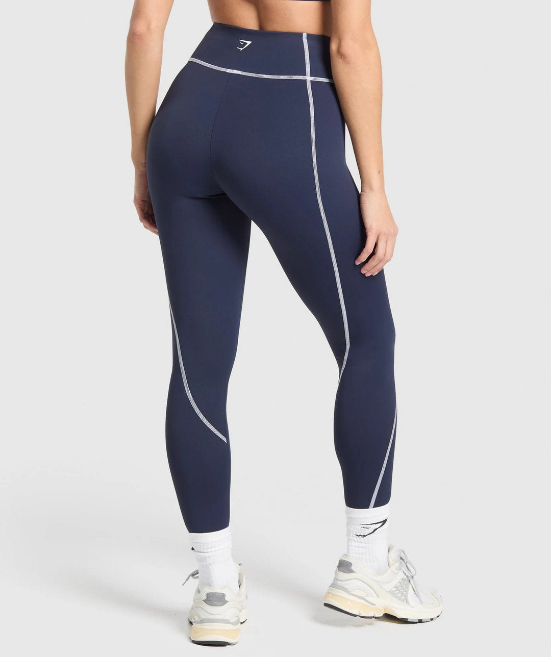 Gymshark > Retro Contrast Stitch Leggings
