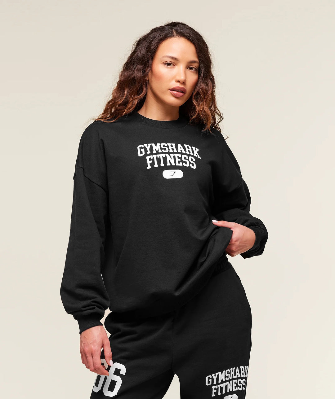 Gymshark > Varsity Graphic Pullover