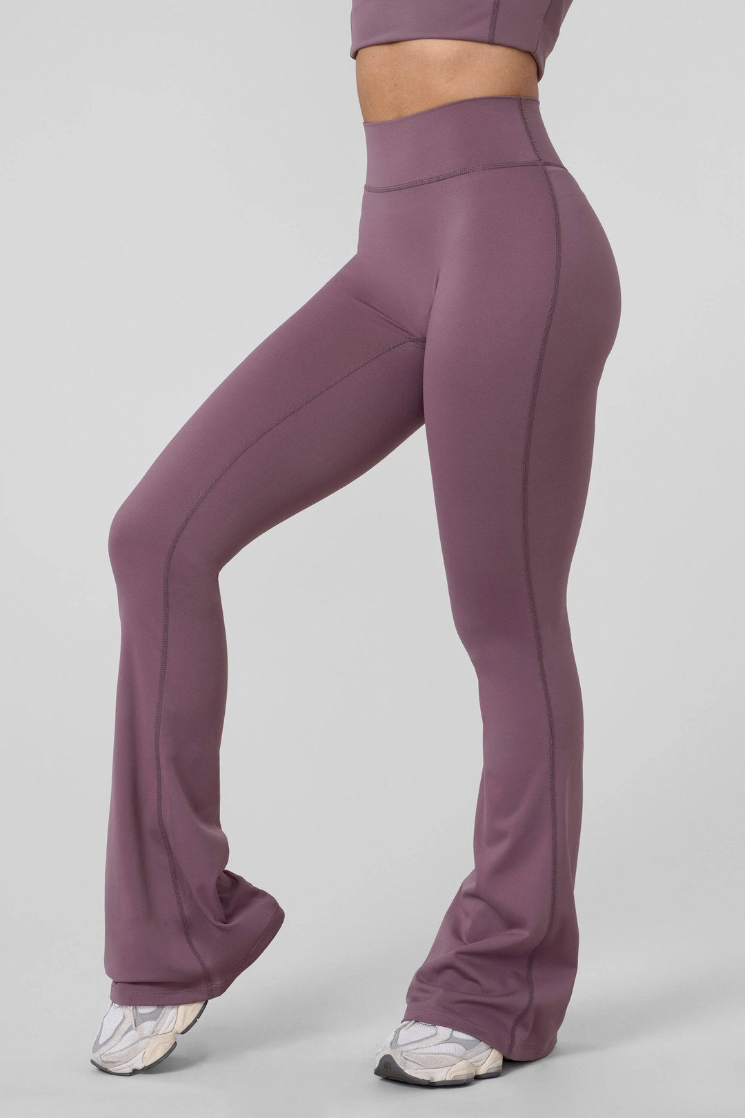 Youngla > Curve Flare Leggings