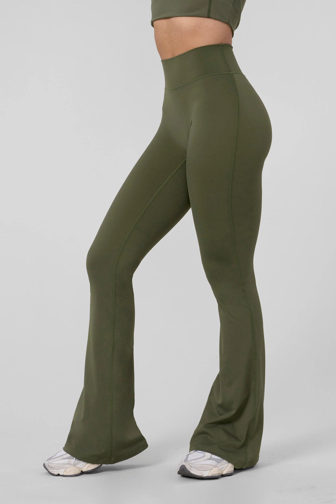 Youngla > Curve Flare Leggings