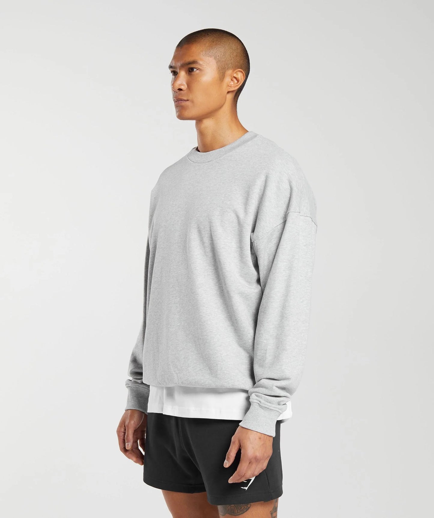 Gymshark > Rest Day Essential Crew > M > Light Grey Core Marl > Gymshark