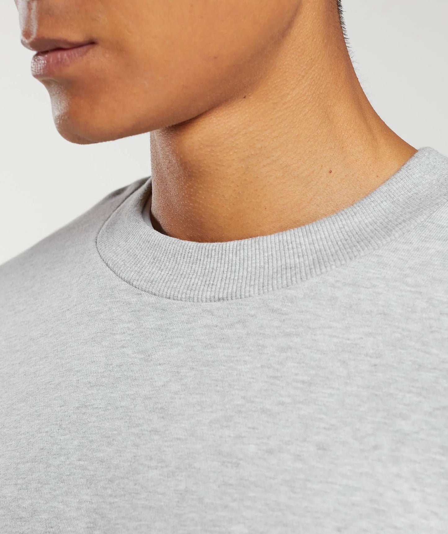 Gymshark > Rest Day Essential Crew > M > Light Grey Core Marl > Gymshark