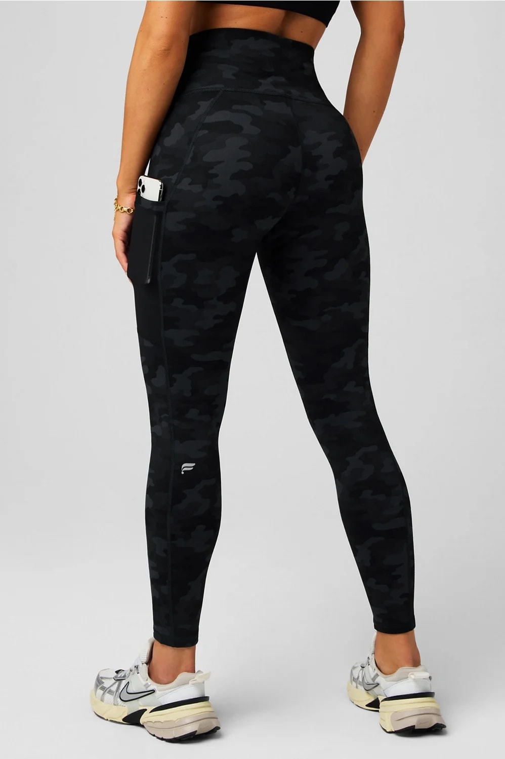 Fabletics > On-The-Go PowerHold Legging > M > Tonal Camo > Fabletics