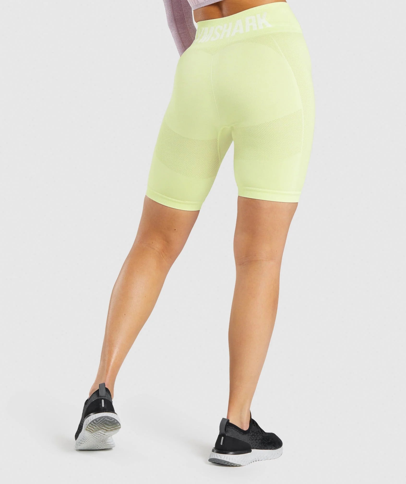 Gymshark > Flex Cycling Shorts > S > Light Green Marl > Gymshark