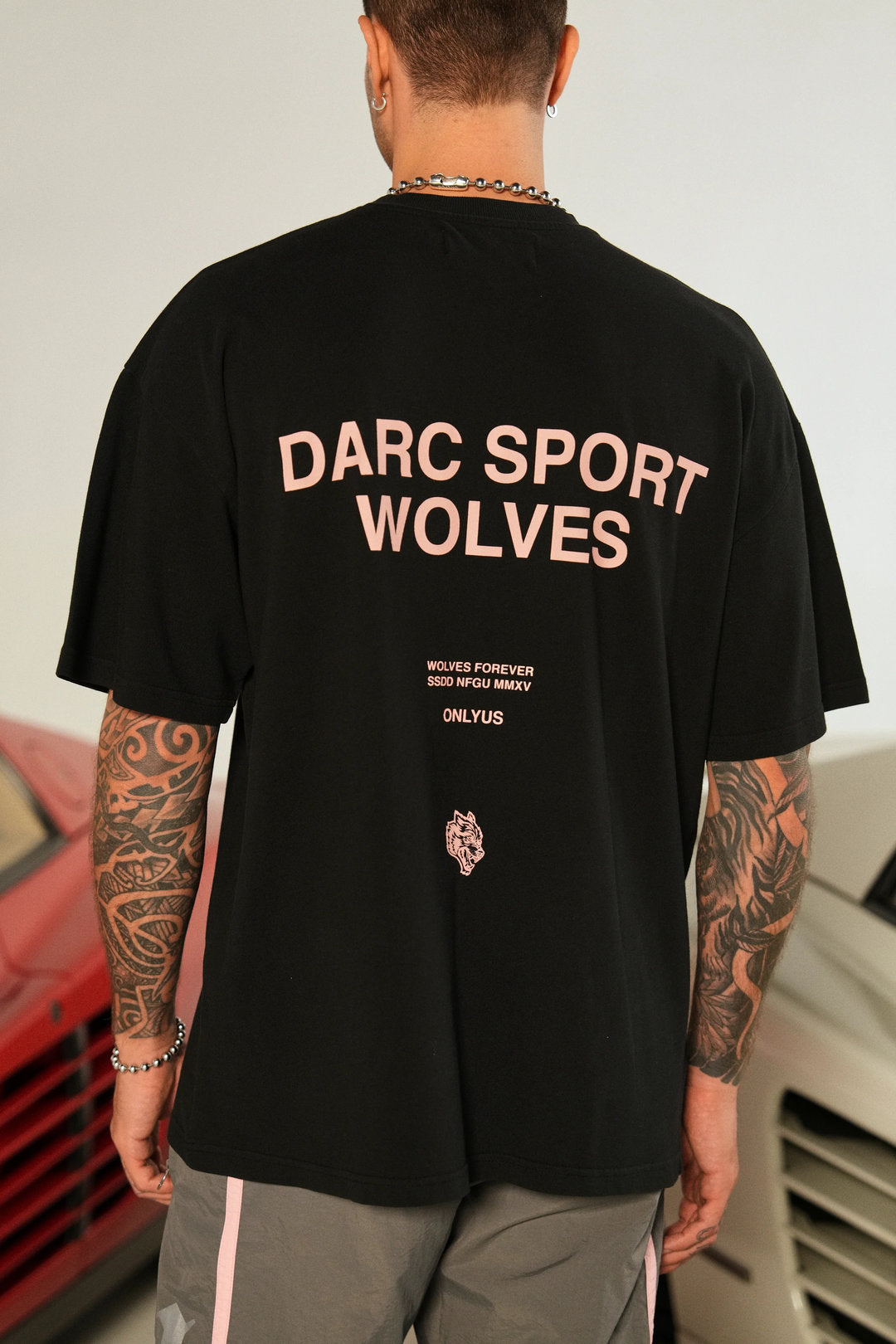 Darc Sport > Darc Sport Wolves Premium Oversized Tee
