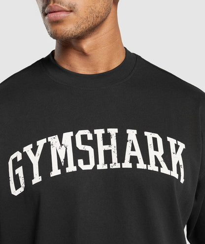 Gymshark > Collegiate T-Shirt