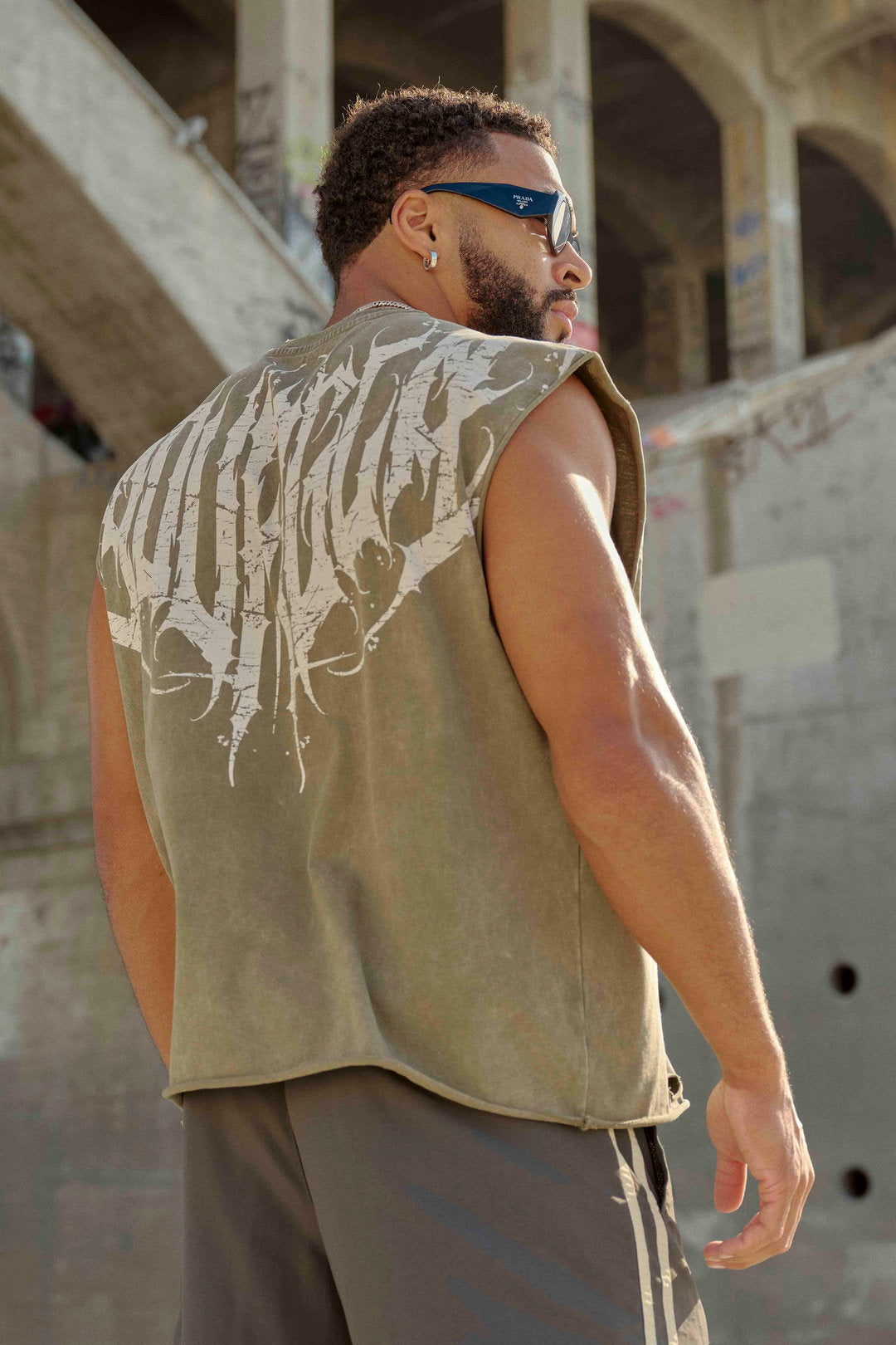 Youngla > Anarchy Cropped Tanks