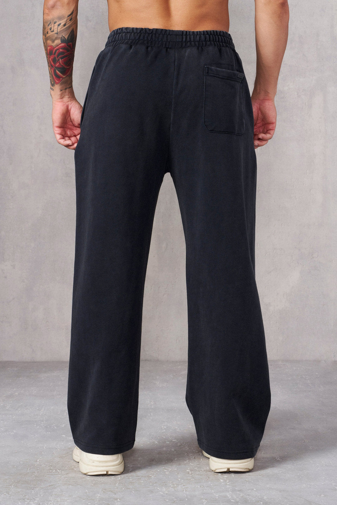 Youngla > Classic Baggy Sweats