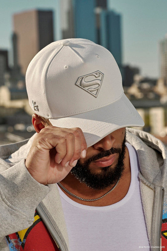 Youngla > Superman Shield Hat