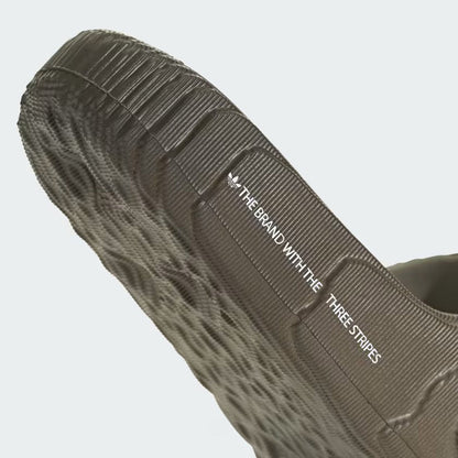 Adidas > Adilette 22 Slides