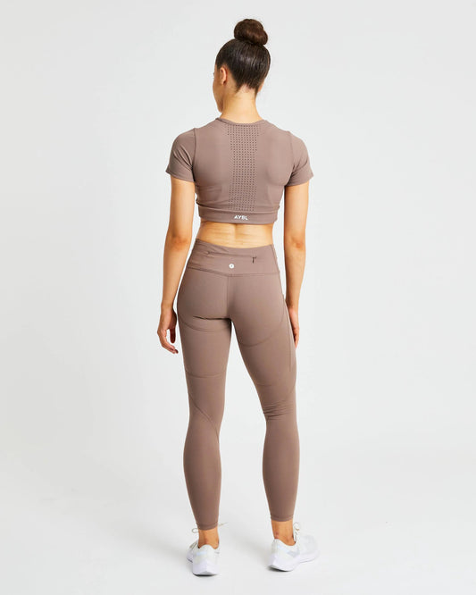 AYBL > Pace Crop Top