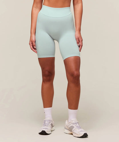 Gymshark > everywear Warp Knit Cycling Shorts