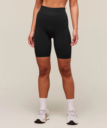 Gymshark > everywear Warp Knit Cycling Shorts