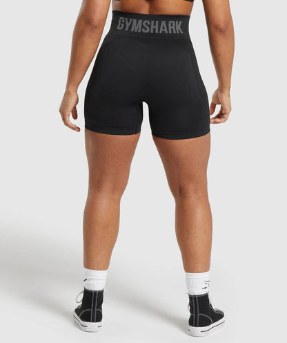 Gymshark > Flex Shorts