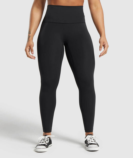 Gymshark > Legacy Short Leggings