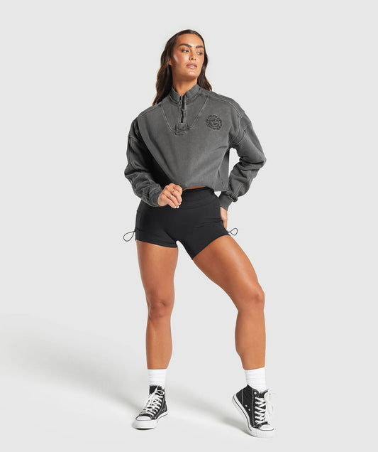 Gymshark > Premium Legacy Sweatshirt