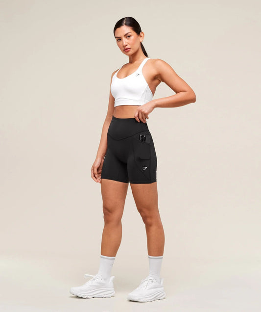 Gymshark > Running Pocket 6" Shorts