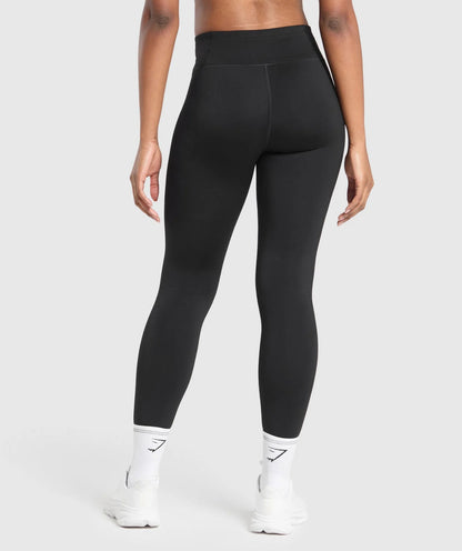 Gymshark > Running Warmth Leggings