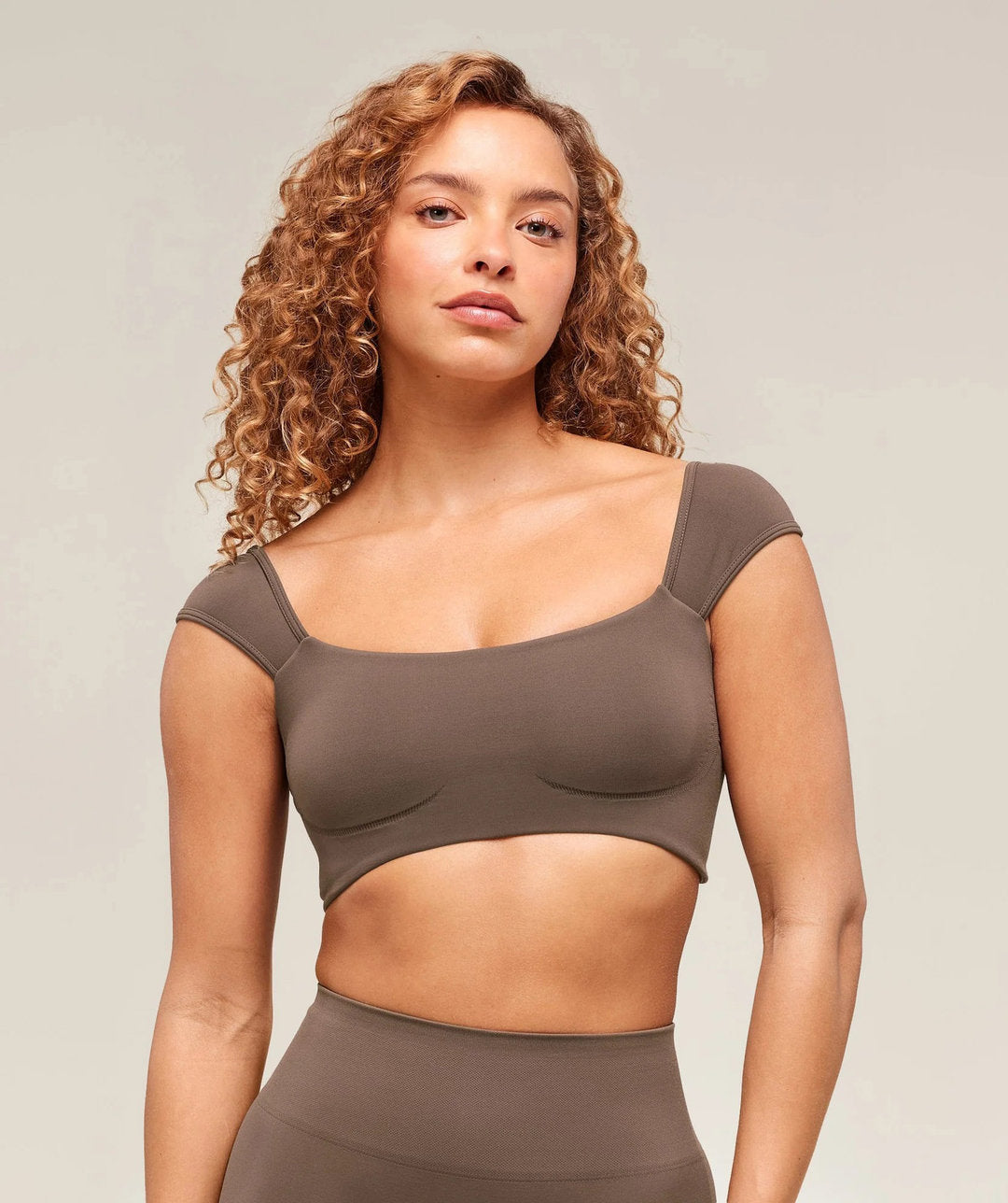 Gymshark > Soft Sculpt Cap Sleeve Bralette