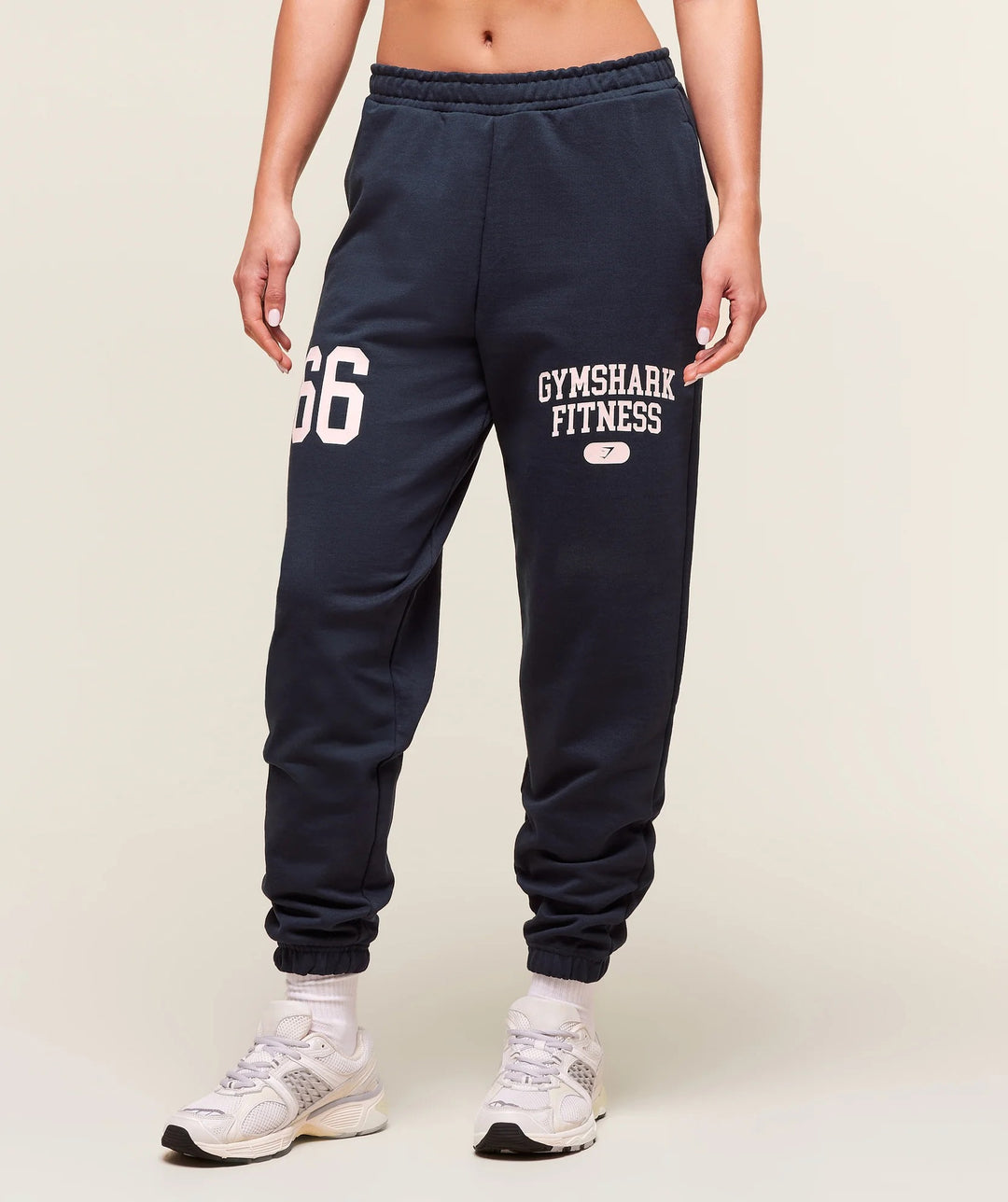 Gymshark > Varsity Graphic Oversized Jogger