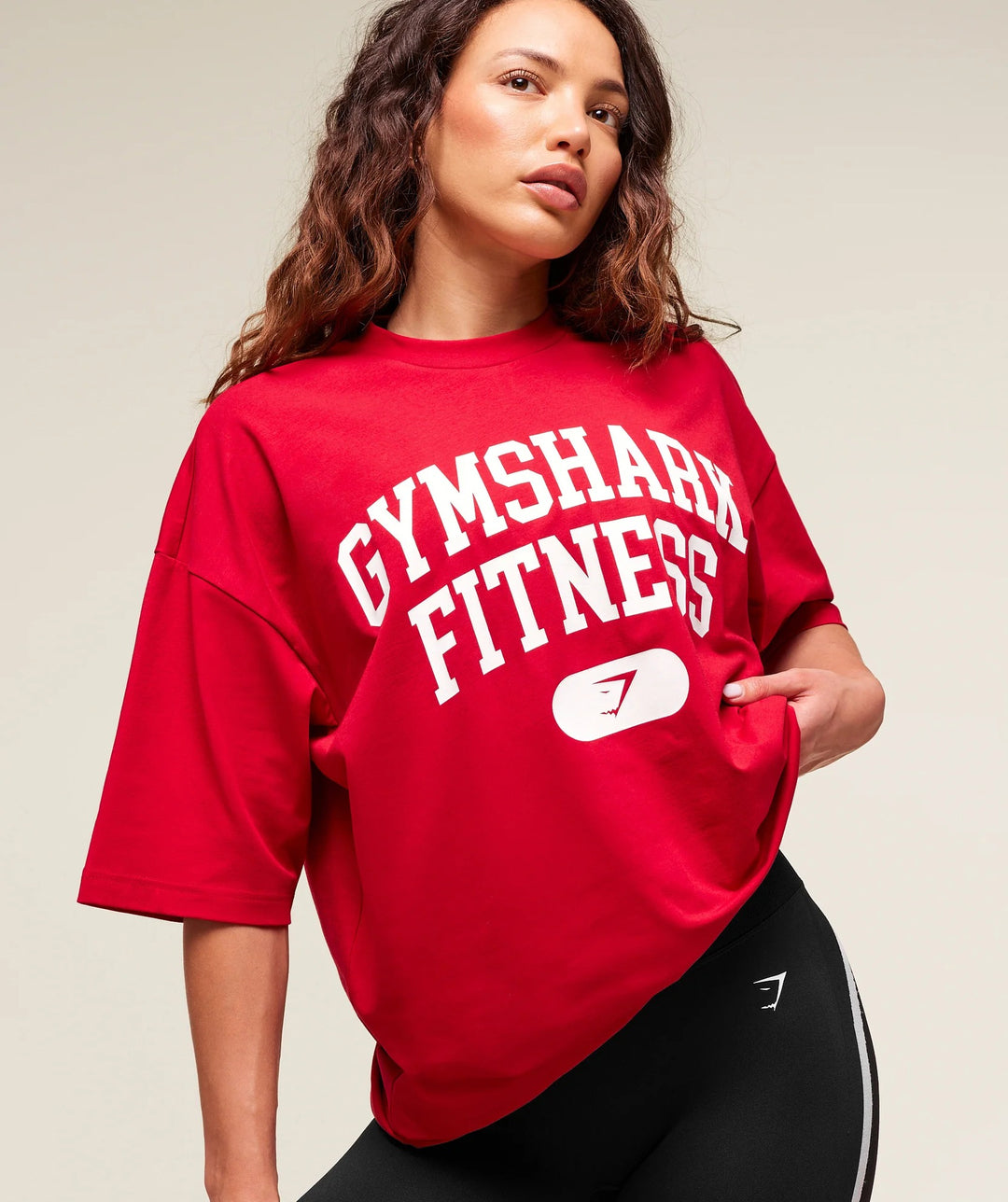Gymshark > Varsity Graphic Oversized T-shirt
