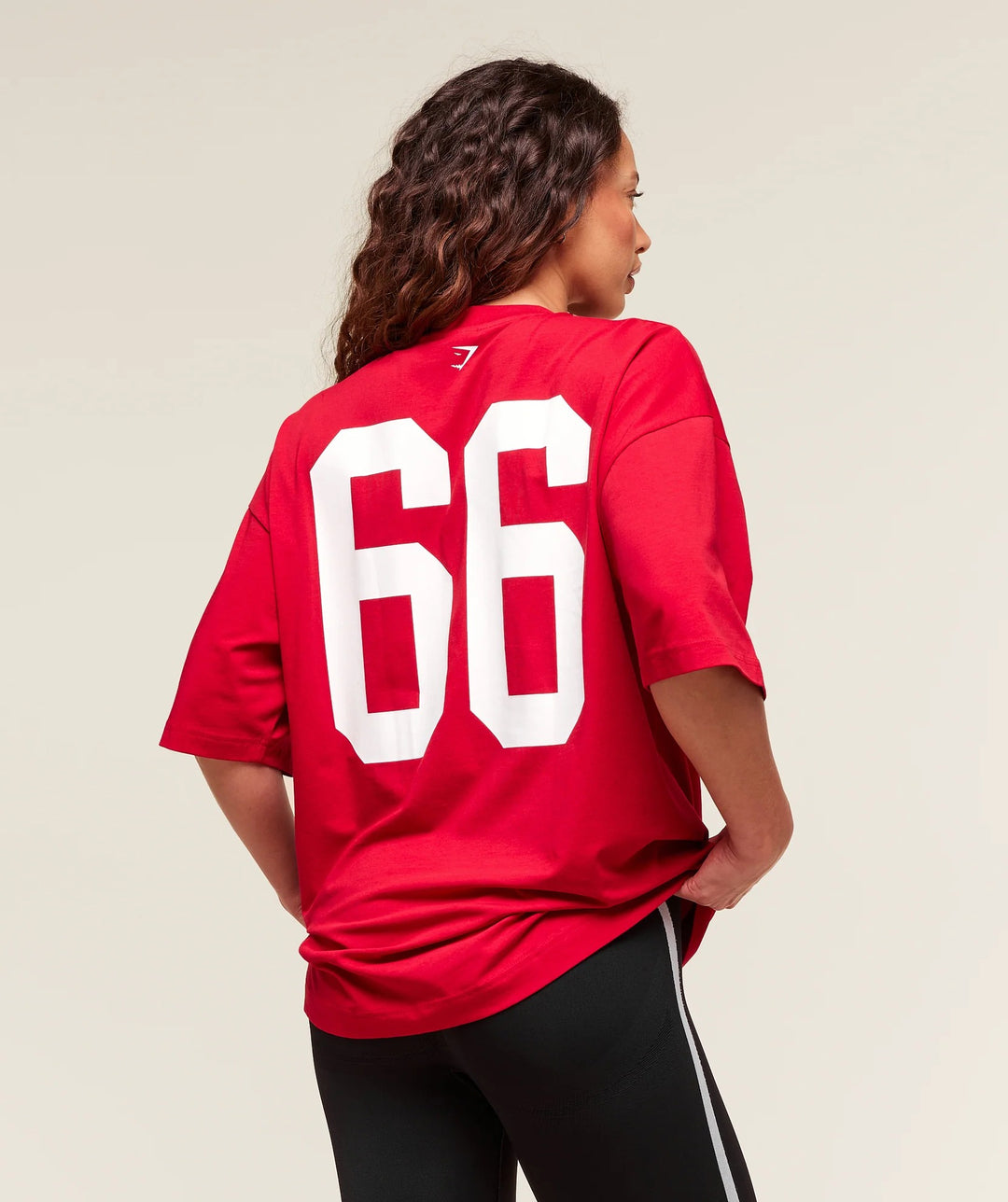 Gymshark > Varsity Graphic Oversized T-shirt