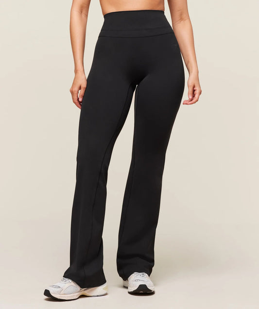 Gymshark > Whitney Flared Leggings