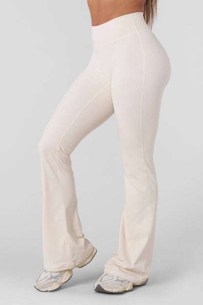 Youngla > Luna Flare Leggings
