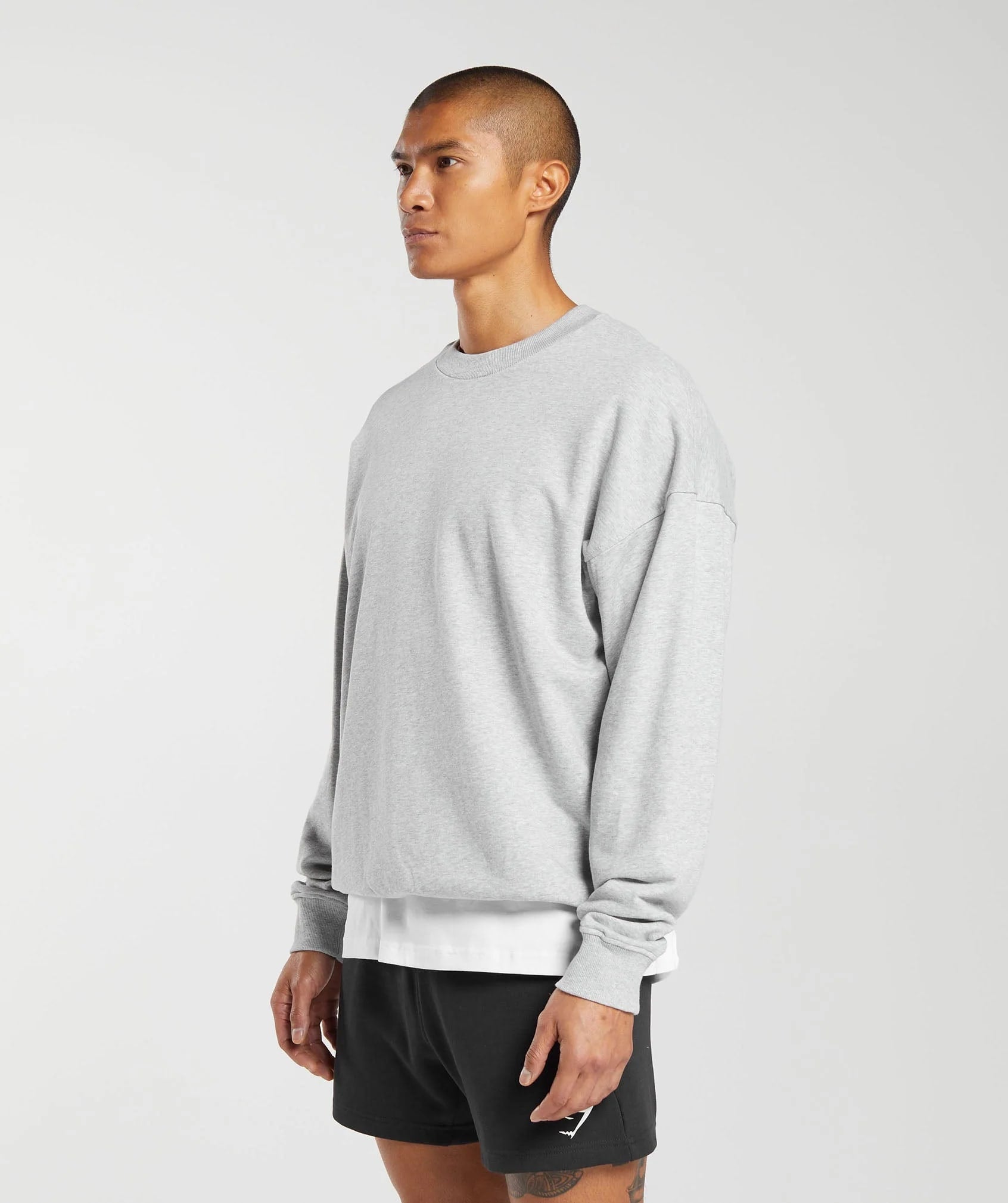 Gymshark > Rest Day Essential Crew > M > Light Grey Core Marl > Gymshark