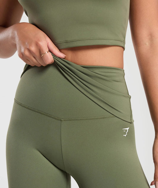 Gymshark > Everyday Foldover Leggings > M > Core Olive > Gymshark