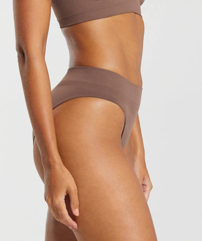 Gymshark > Seamless Brief > XS > Soft Brown > Gymshark